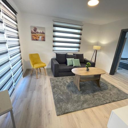 Ammirevole Ravne Apartments Visoko Esterno foto