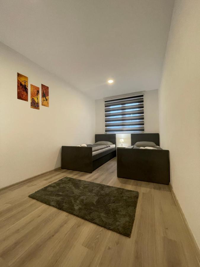 Ammirevole Ravne Apartments Visoko Esterno foto