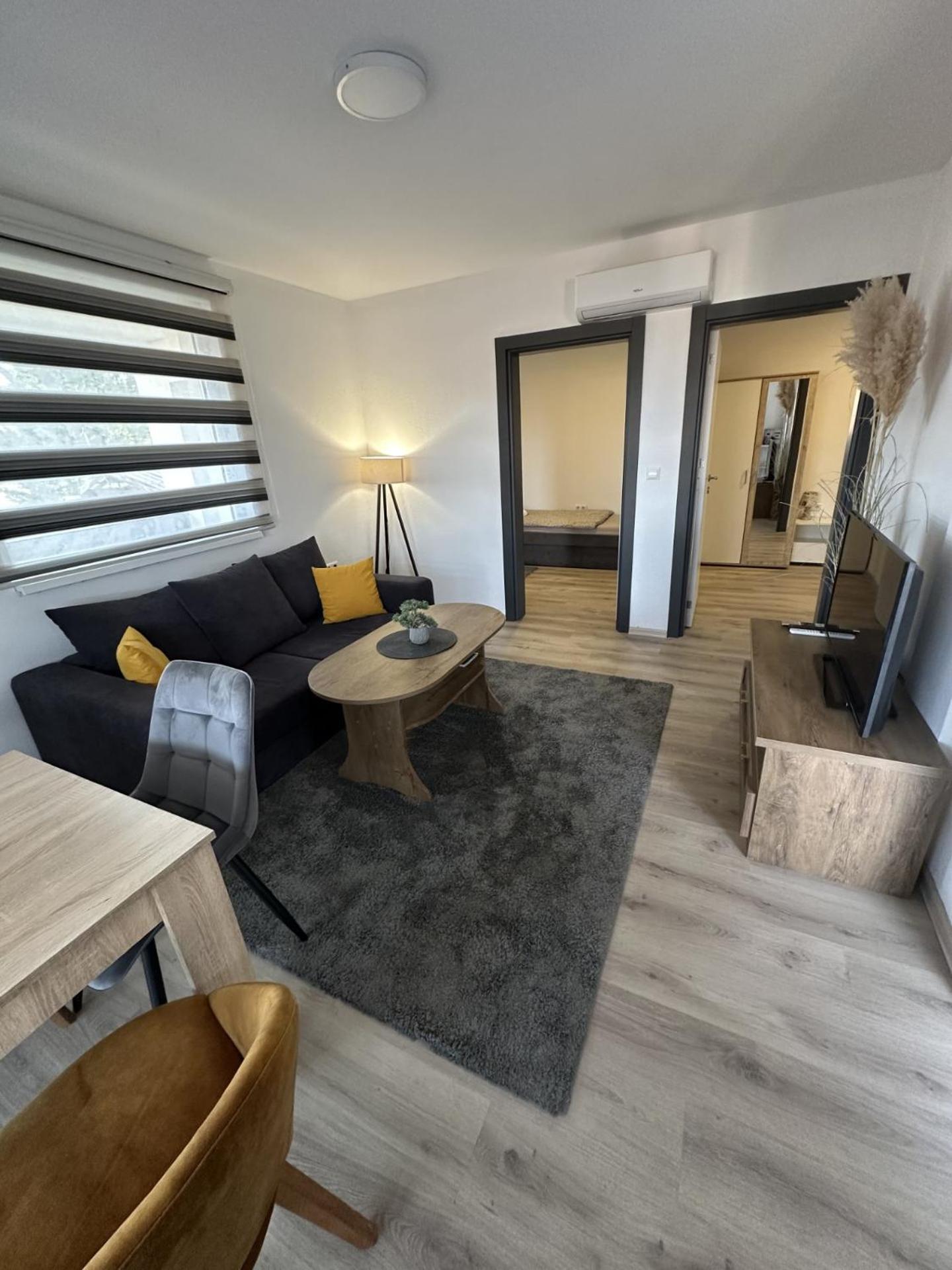 Ammirevole Ravne Apartments Visoko Esterno foto